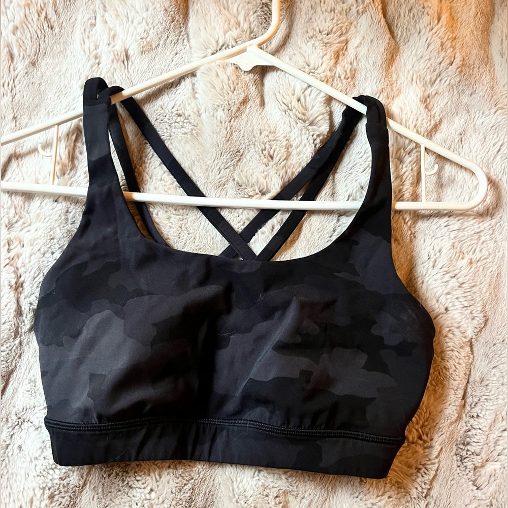 Lululemon sports bra ✨